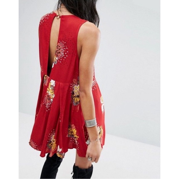 FREE PEOPLE Boho Lovely Day Red Floral Sleeveless Tie Front Dress - Picture 3 of 16